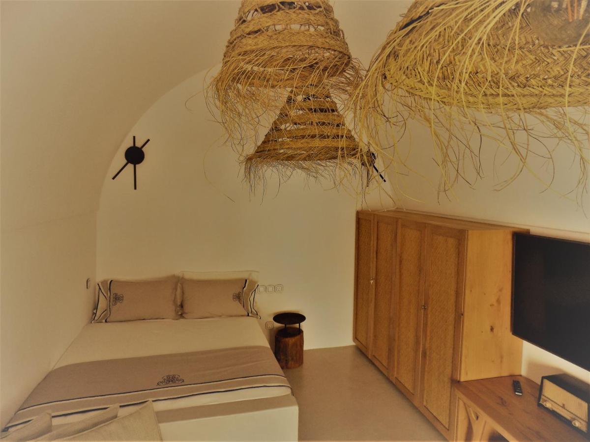 Imarkellis Santorini Pýrgos Exteriör bild
