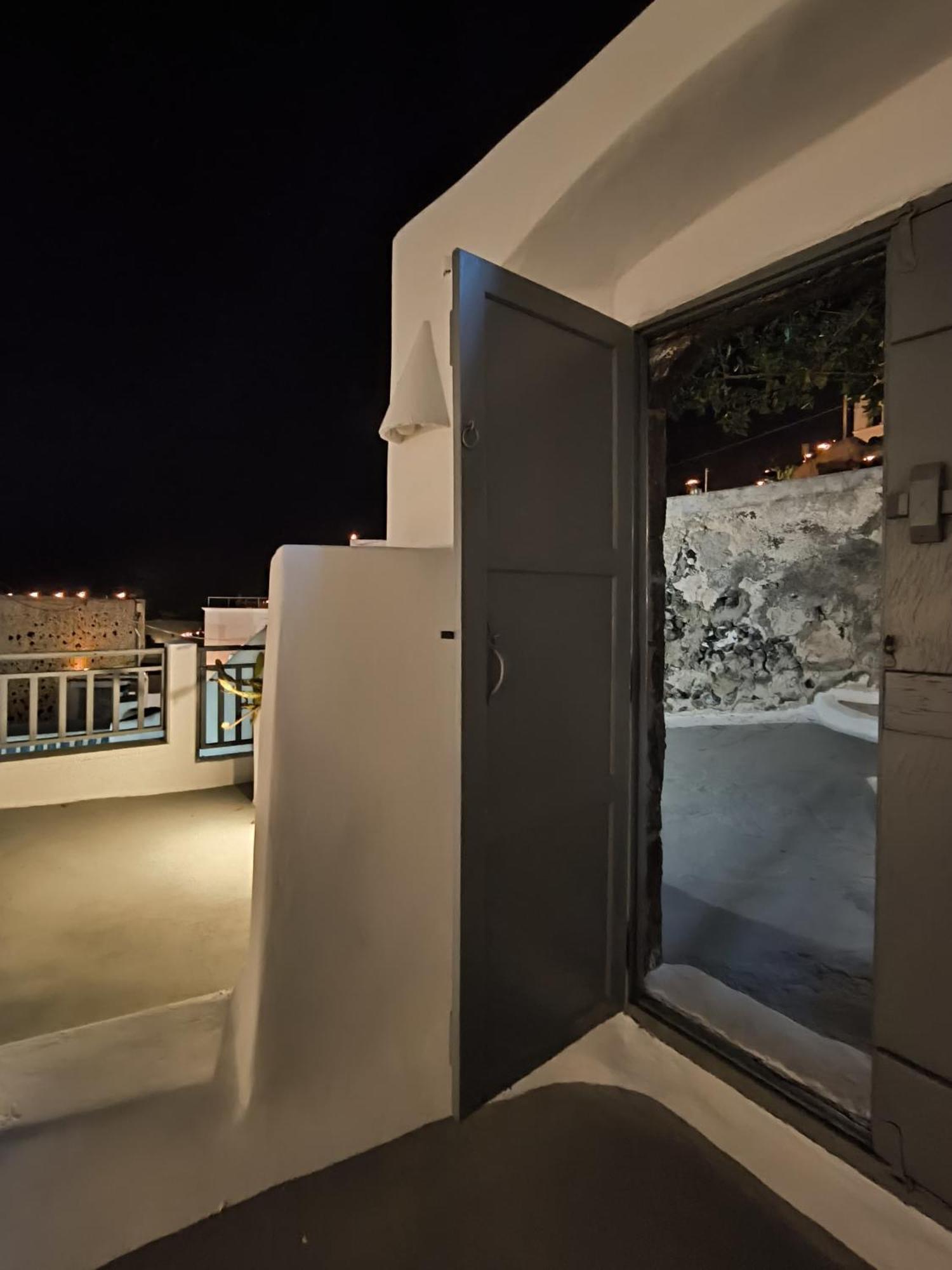 Imarkellis Santorini Pýrgos Exteriör bild